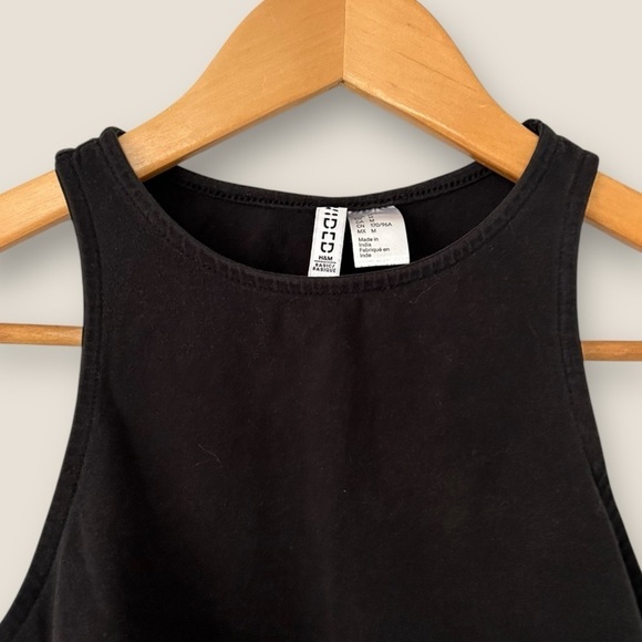 H&M Cropped Top - Picture 2 of 6